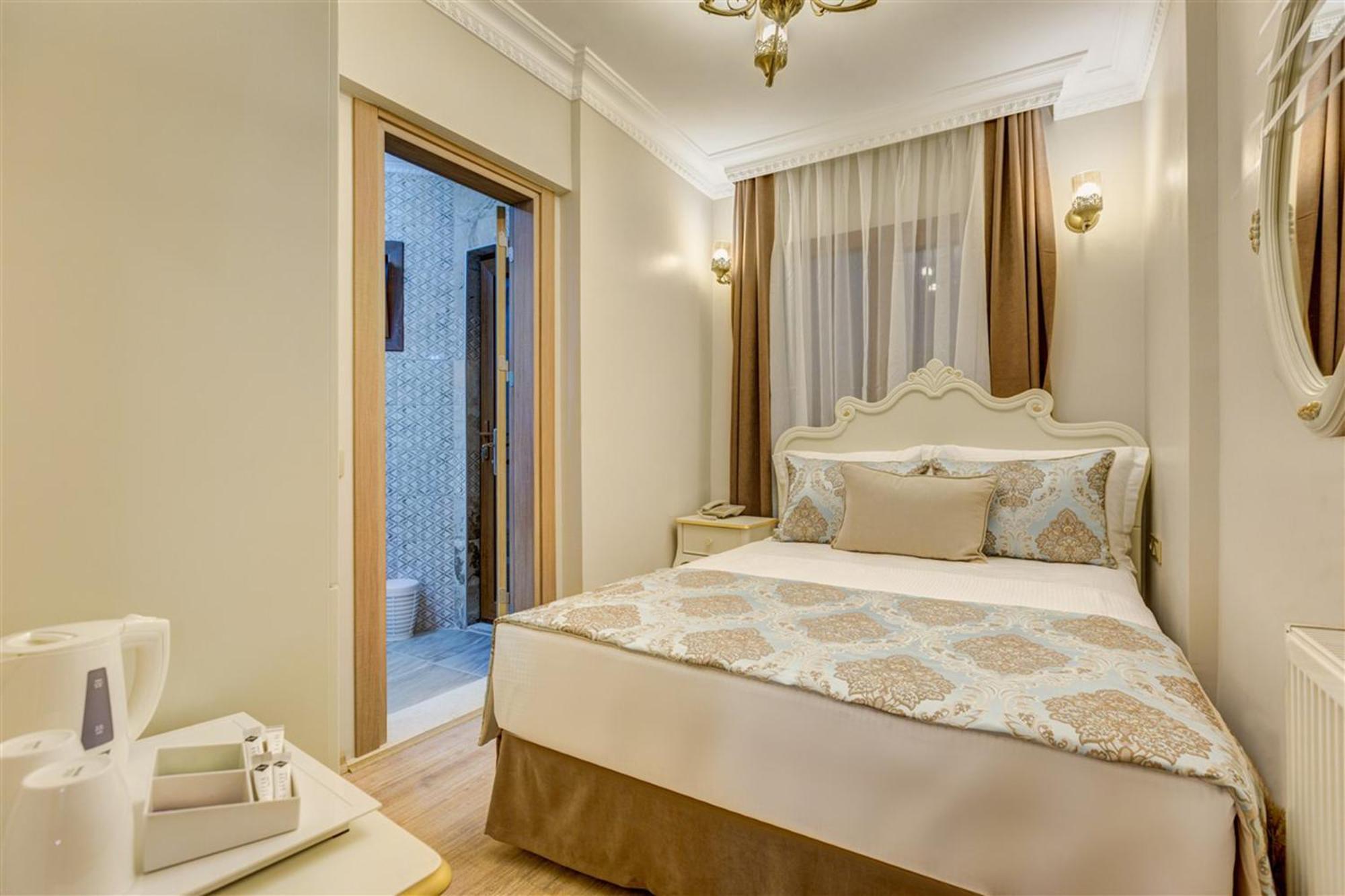 Cunda Oezerbey Konagi (Adults Only) Ξενοδοχείο Ayvalı Εξωτερικό φωτογραφία
